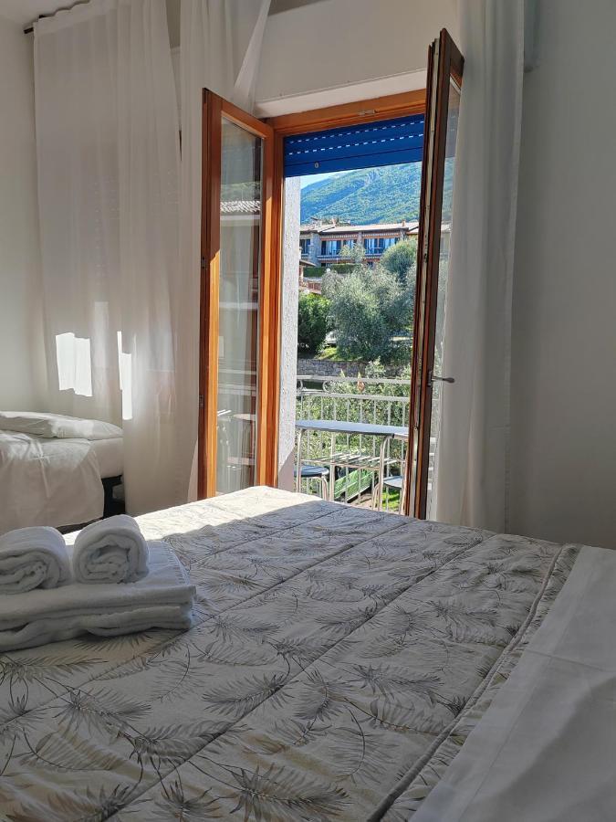 Hotel Luisa 布雷佐内加尔达 外观 照片